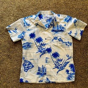 Vintage men’s Kai Nani aloha Hawaiian shirt sleeve white blue medium